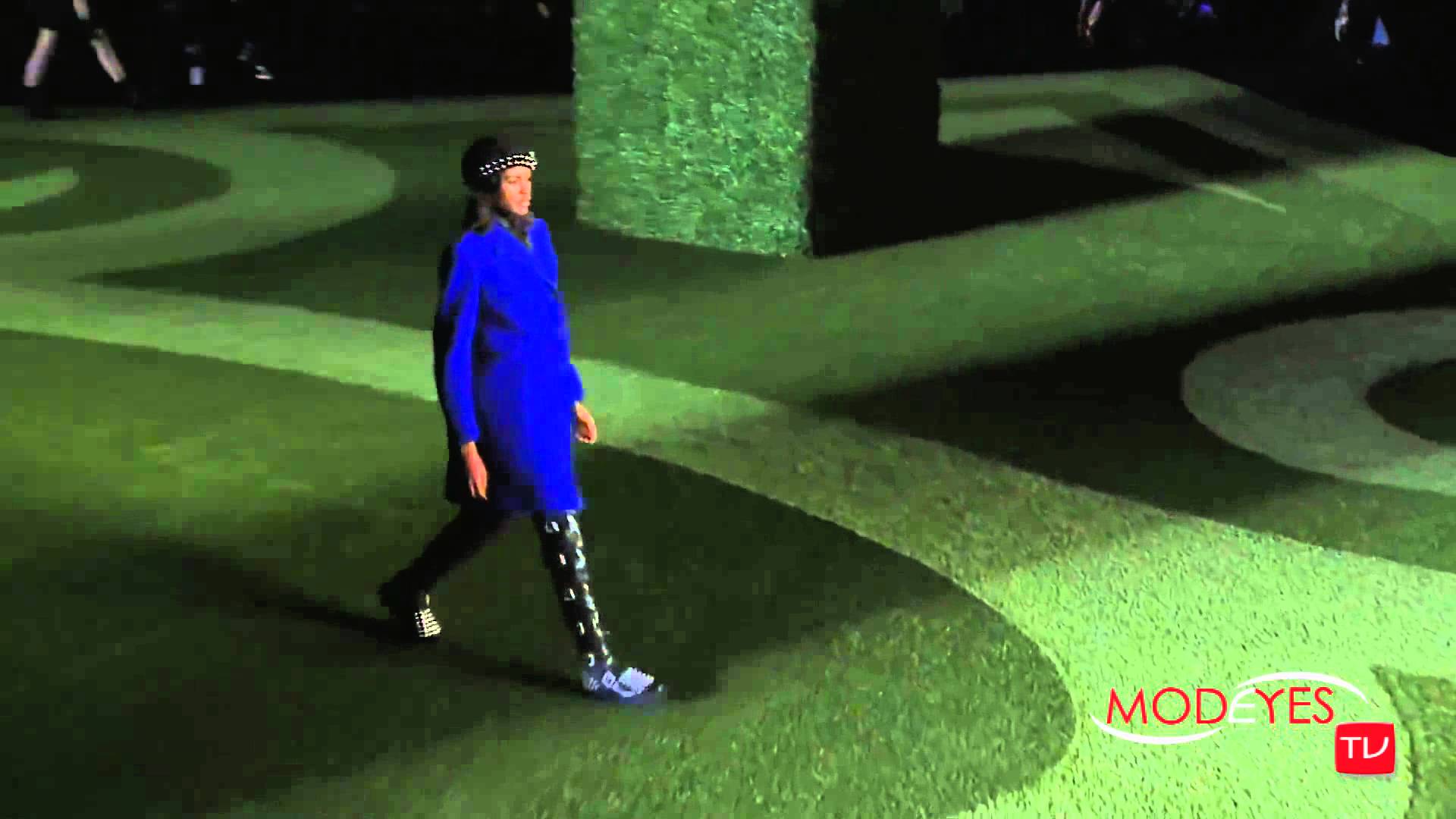 MARC by MARC JACOBS  FALL WINTER 2015 16    NEW YORK FASHION SHOW HD