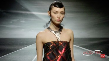 BERNARD CHANDRAN WOMAN SPRING SUMMER 2016 FASHION SHOW BERNARD CHANDRAN WOMAN SPRING SUMMER 2016 FASHION SHOW