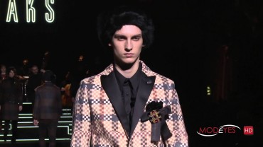 DAKS | FALL WINTER 2016 17 FASHION SHOW DAKS | FALL WINTER 2016 17 FASHION SHOW