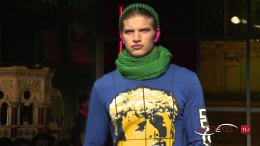 MOSCHINO | MAN FALL WINTER 2016-2017 – Fashion Show in London MOSCHINO | MAN FALL WINTER 2016-2017 – Fashion Show in London